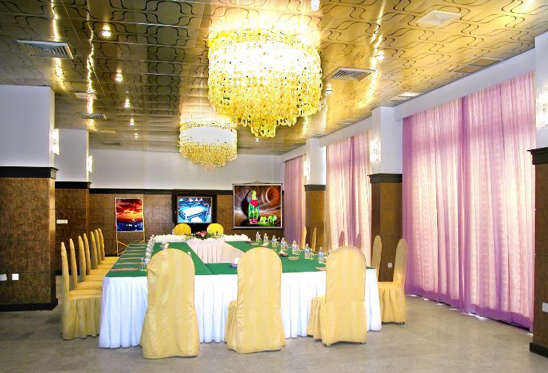 Seteen Palace Hotel Rijad Zewnętrze zdjęcie
